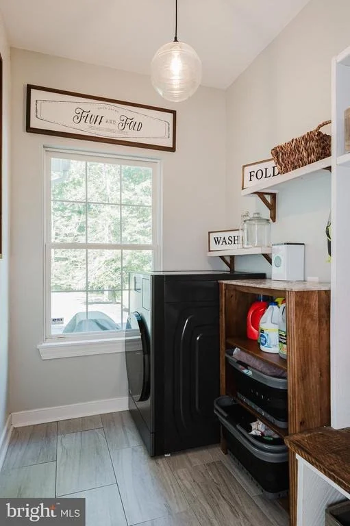 Photo of 2320 QUEENSBURY DRIVE