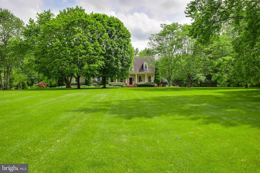 Photo of 6504 GRIFFITH ROAD