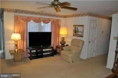 Photo of Unit 1C at 2402 ELLSWORTH WAY