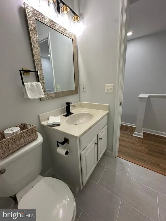 Photo of 43577 PATCHING POND SQUARE