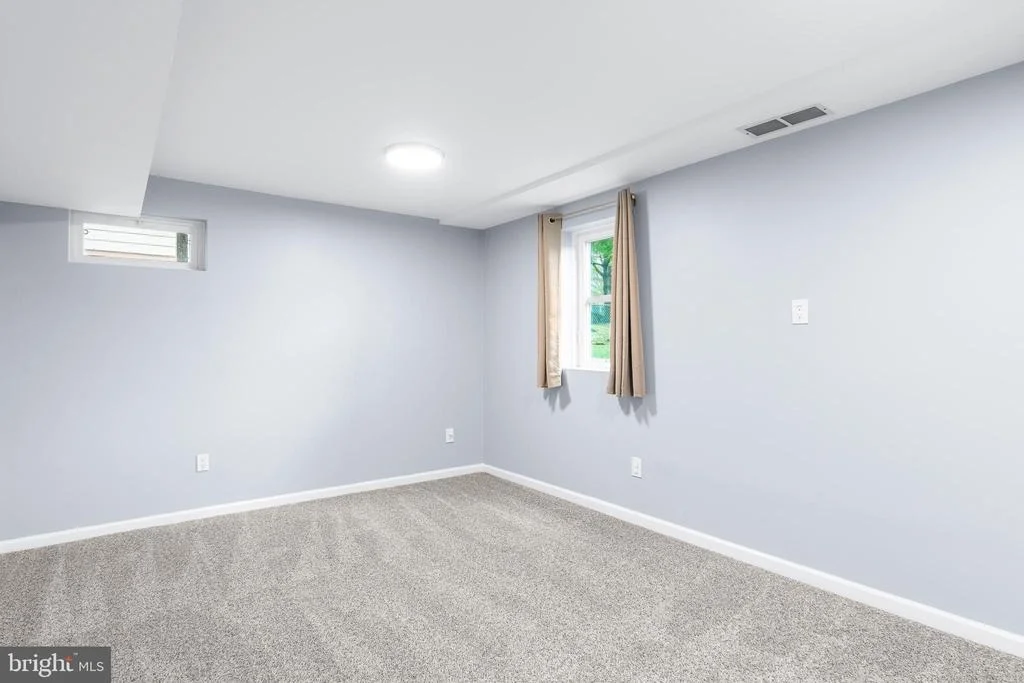 Photo of 18908 ROLLING ACRES WAY