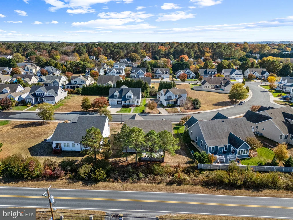 Photo of 226 UNIVERSITY DRIVE