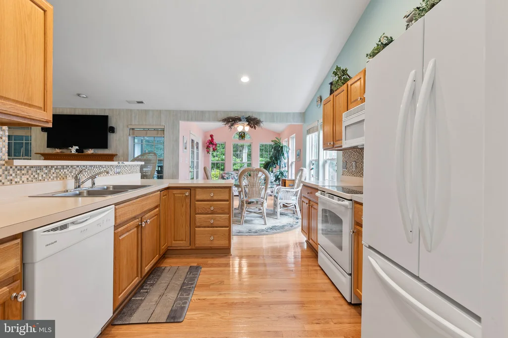 Photo of 32618 SEAVIEW LOOP