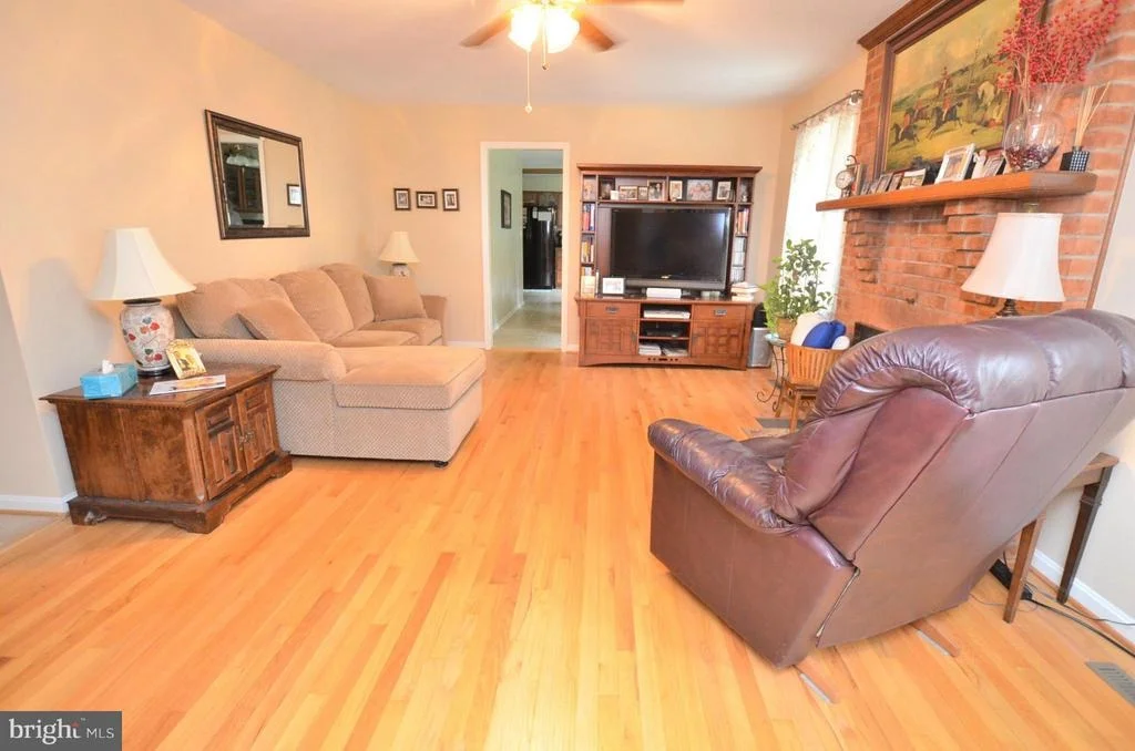 Photo of 8777 HUNT TRAIL
