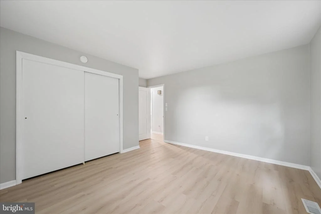 Photo of 7052 LINGANORE ROAD