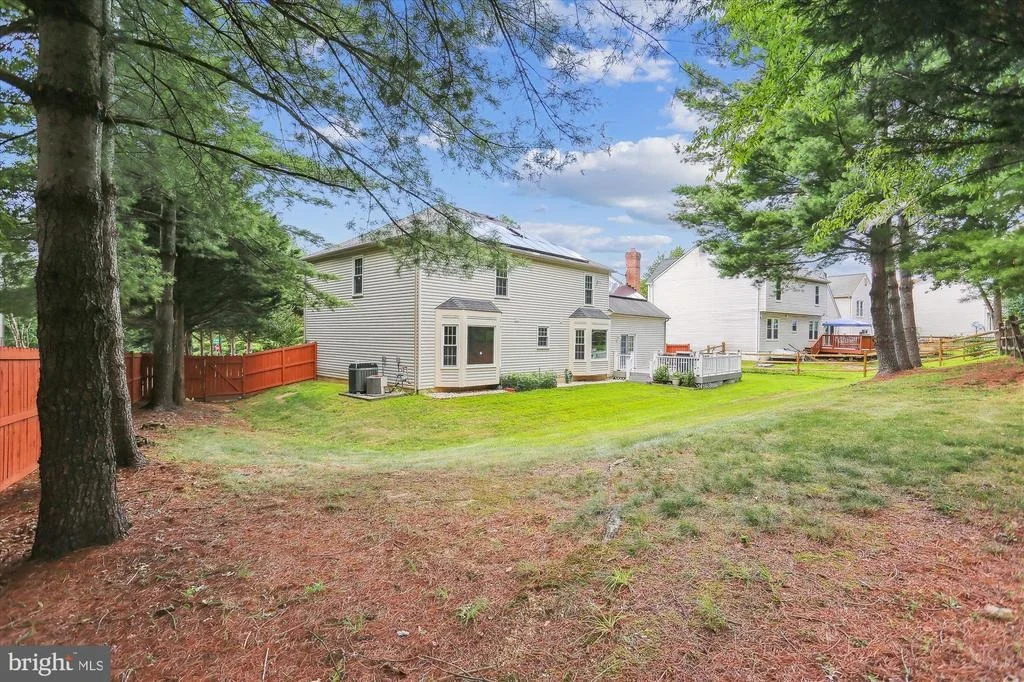 Photo of 19101 FOREST BROOK ROAD