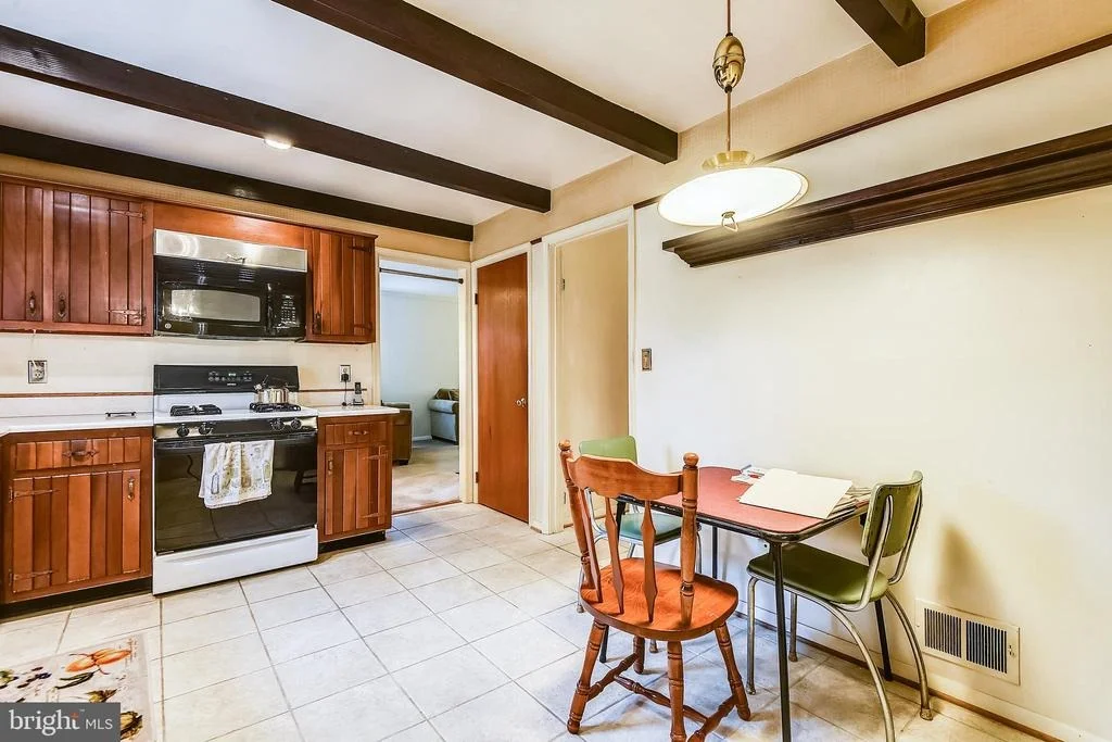 Photo of 3913 QUEEN MARY DRIVE