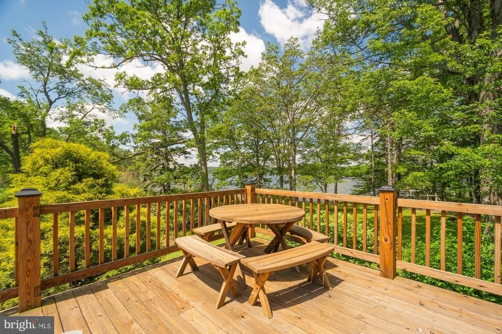 Photo of 2895 TURKEY NECK ROAD
