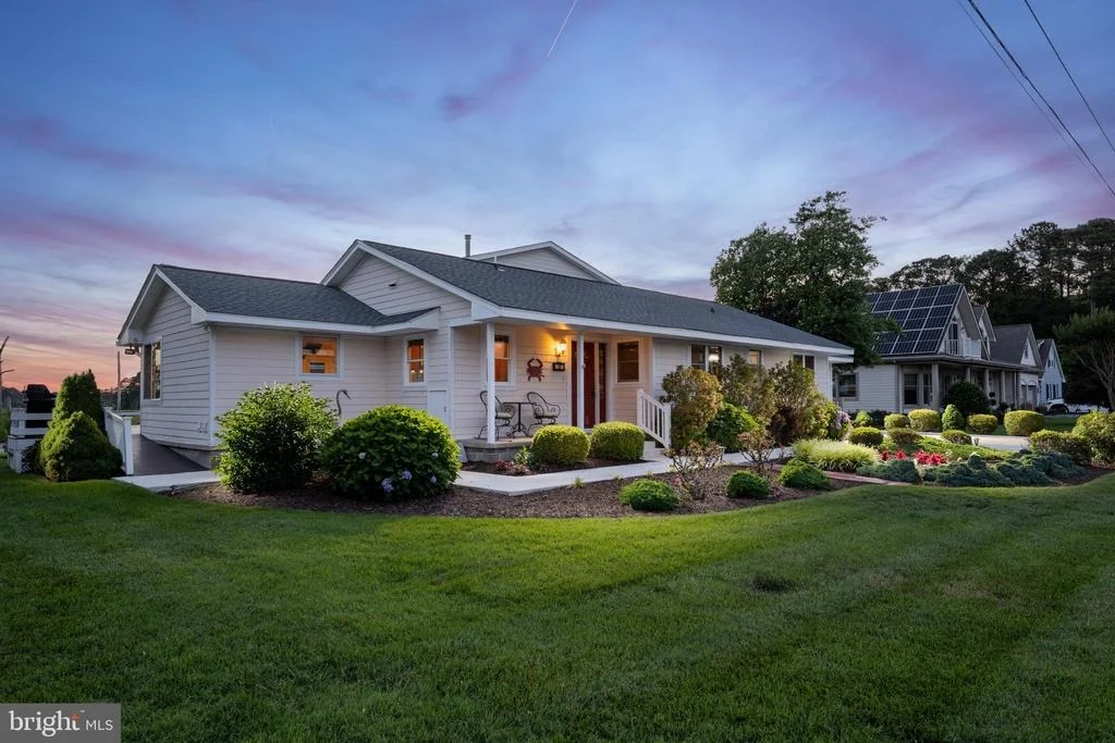 Photo of 13 VENETIAN DRIVE
