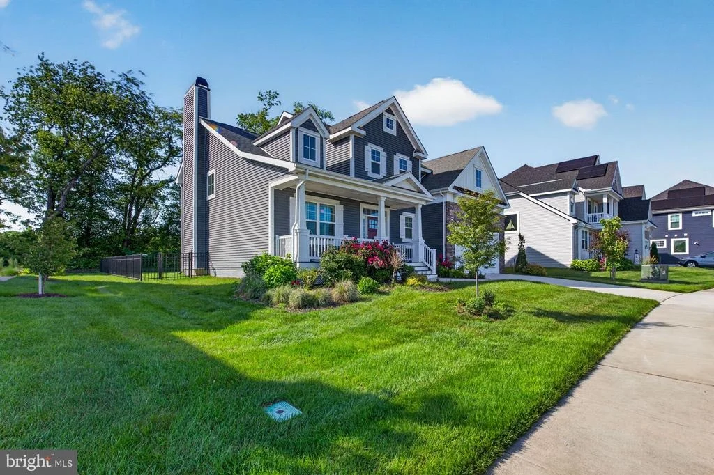 Photo of 33766 TIPTON CIRCLE