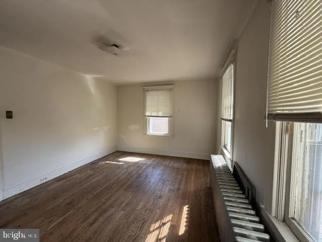 Photo of 40 MUNROE COURT