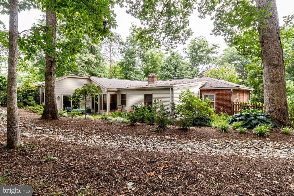Photo of 4144 ORCHARD DRIVE