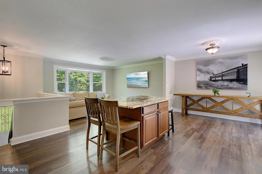 Photo of 2190 HALLMARK COURT
