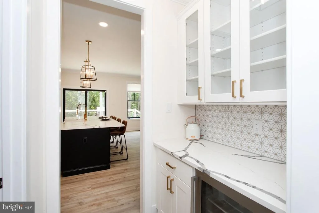 Photo of 12126 RIVERVIEW DRIVE
