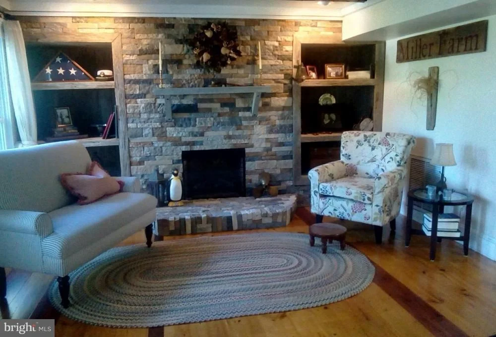 Photo of 8181 SIMPSON FARM ROAD