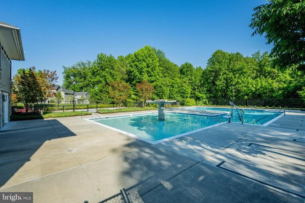 Photo of 2419 MACALLISTER LANE