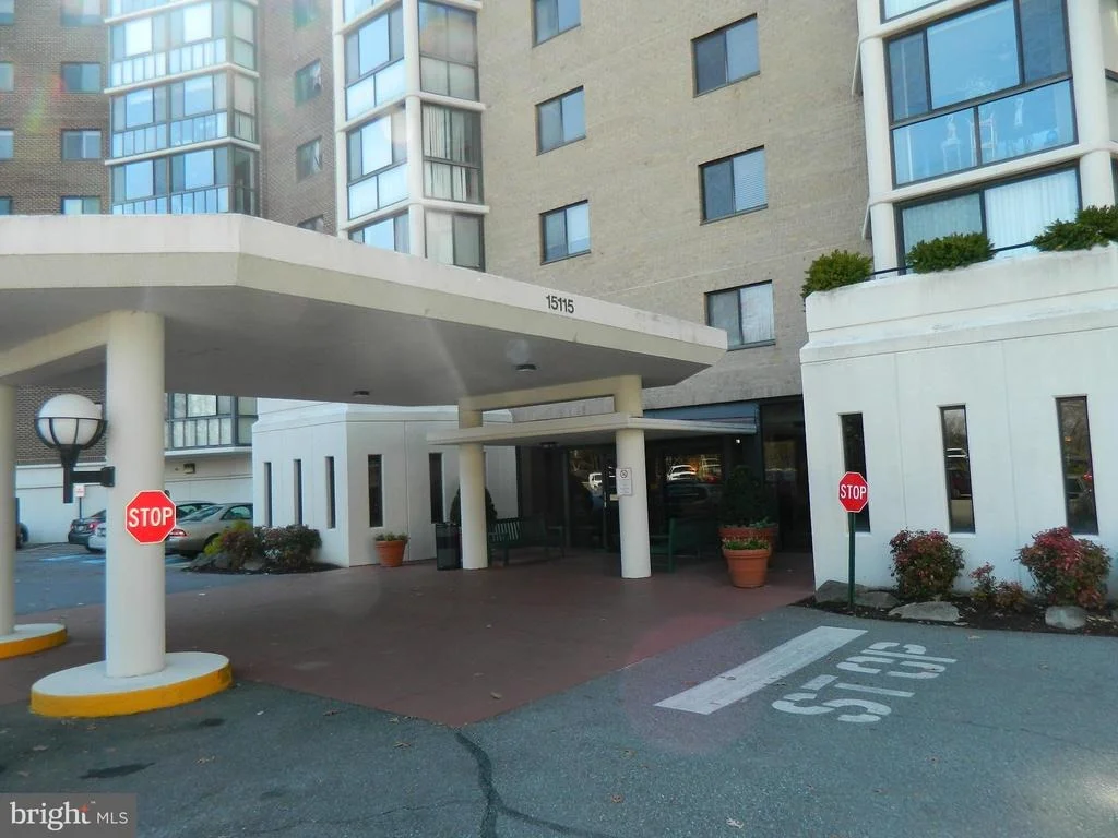 Photo of Unit 3802 at 15115 INTERLACHEN DRIVE