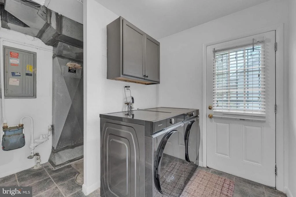 Photo of 13 NORTHAMPTON DRIVE