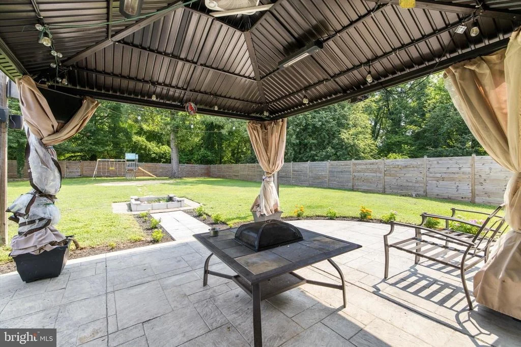 Photo of 1718 SEVERN ROAD