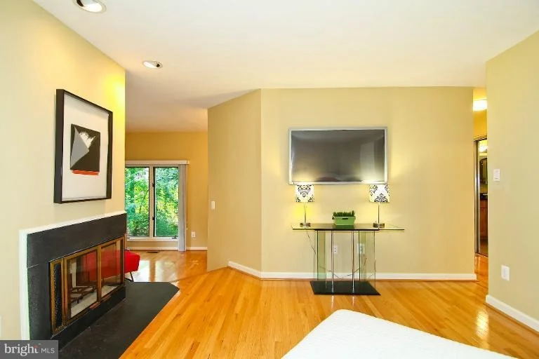 Photo of 11673 BENNINGTON WOODS ROAD