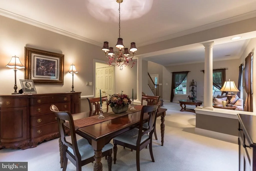 Photo of 325 SPLIT OAK LANE