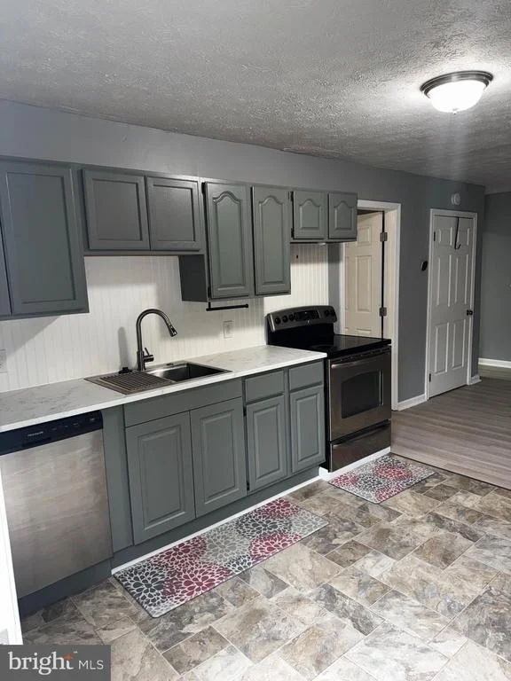 Photo of 10001 BISCAYNE LANE