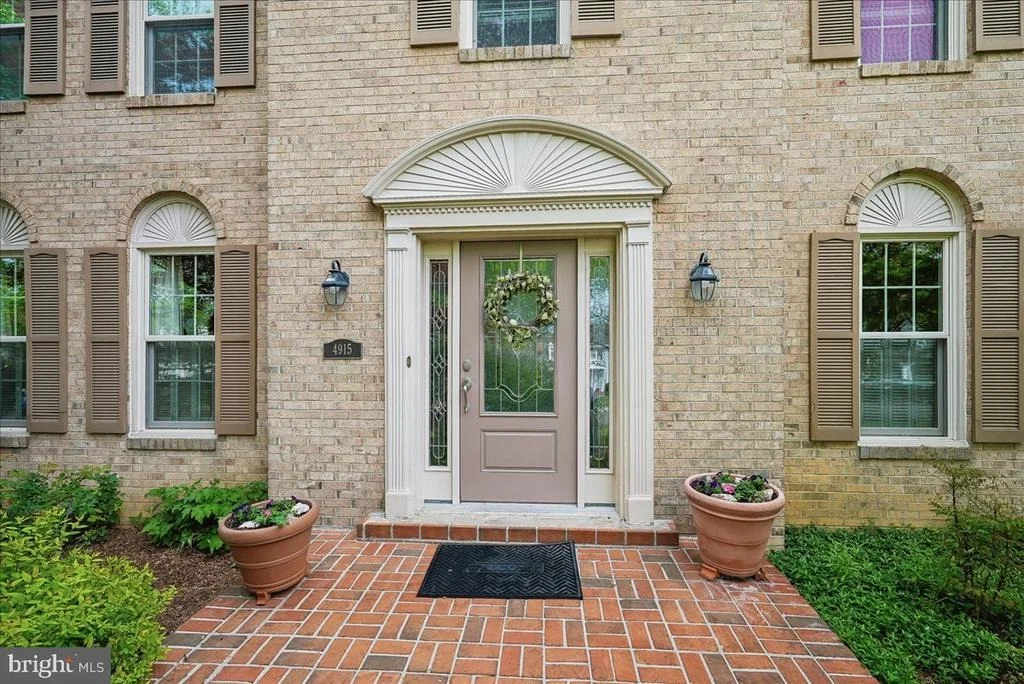 Photo of 4915 SHADOW VALLEY DRIVE
