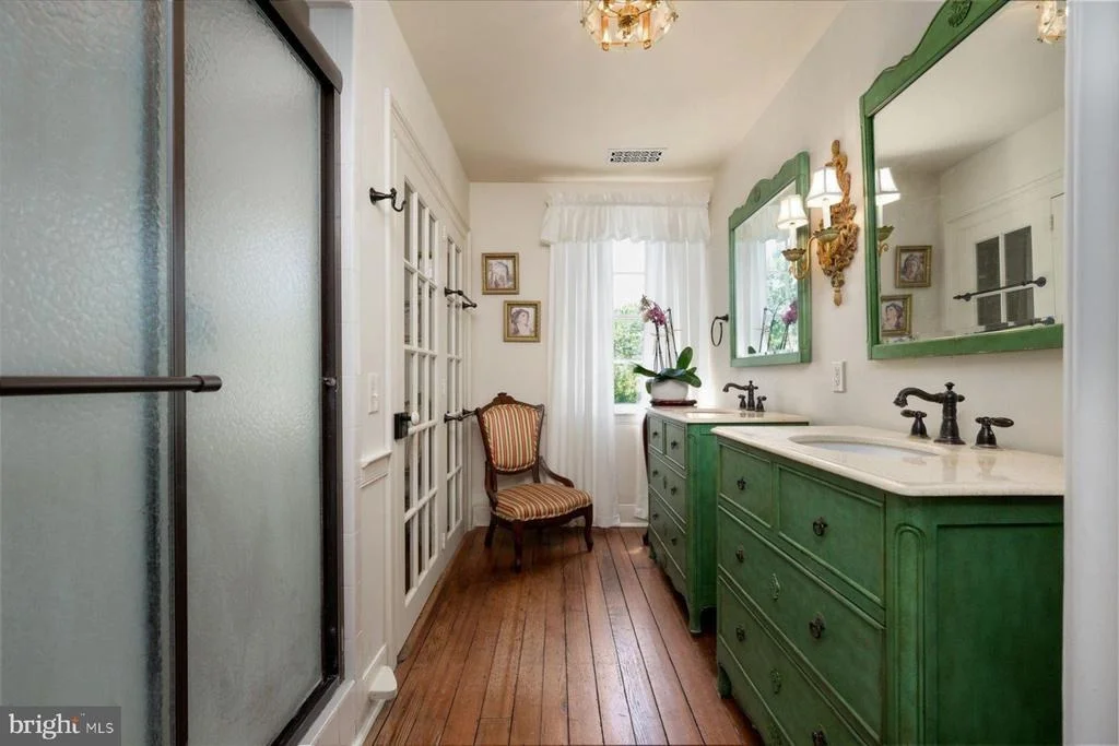 Photo of 5503 BROOKS WOODS ROAD