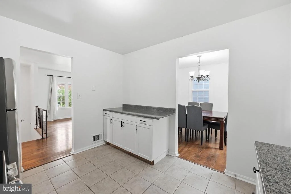 Photo of 9705 LOCUST AVENUE