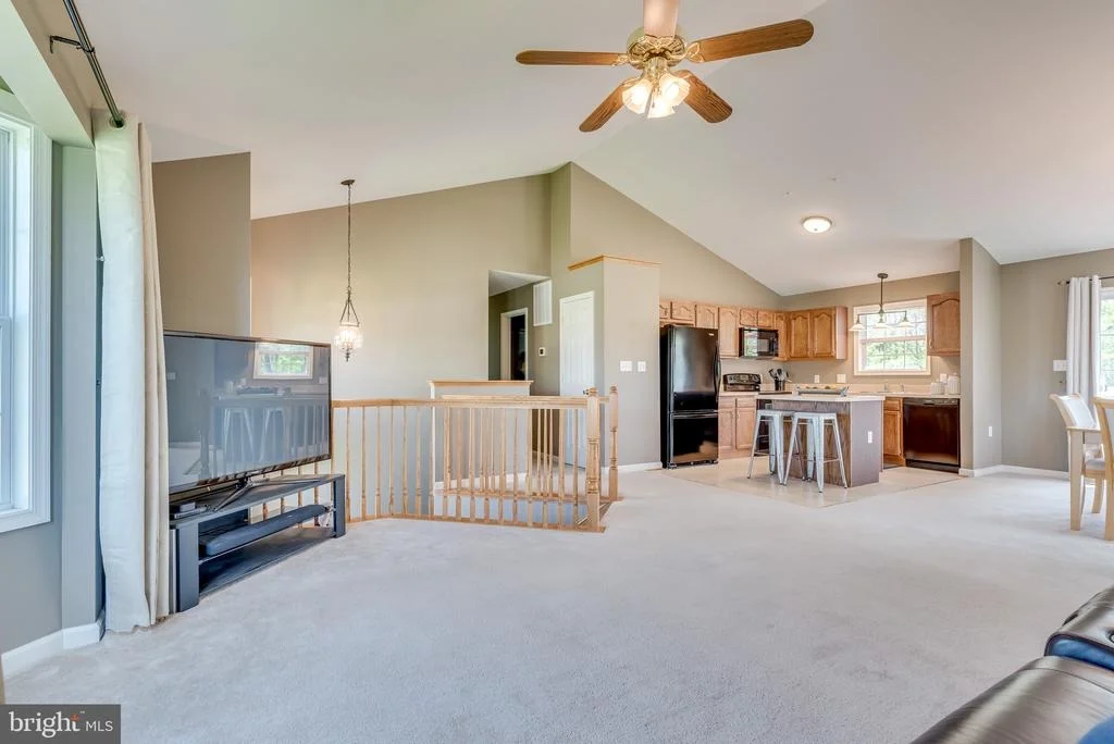 Photo of 476 OAK LEE