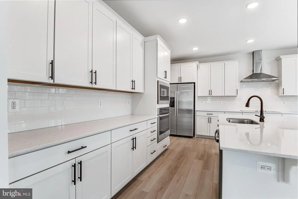 Photo of 2063 SPRINGVALE DRIVE