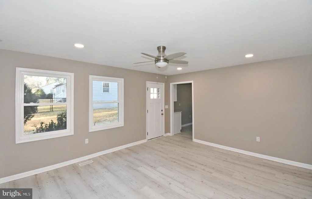 Photo of 516 OVERBROOK DRIVE