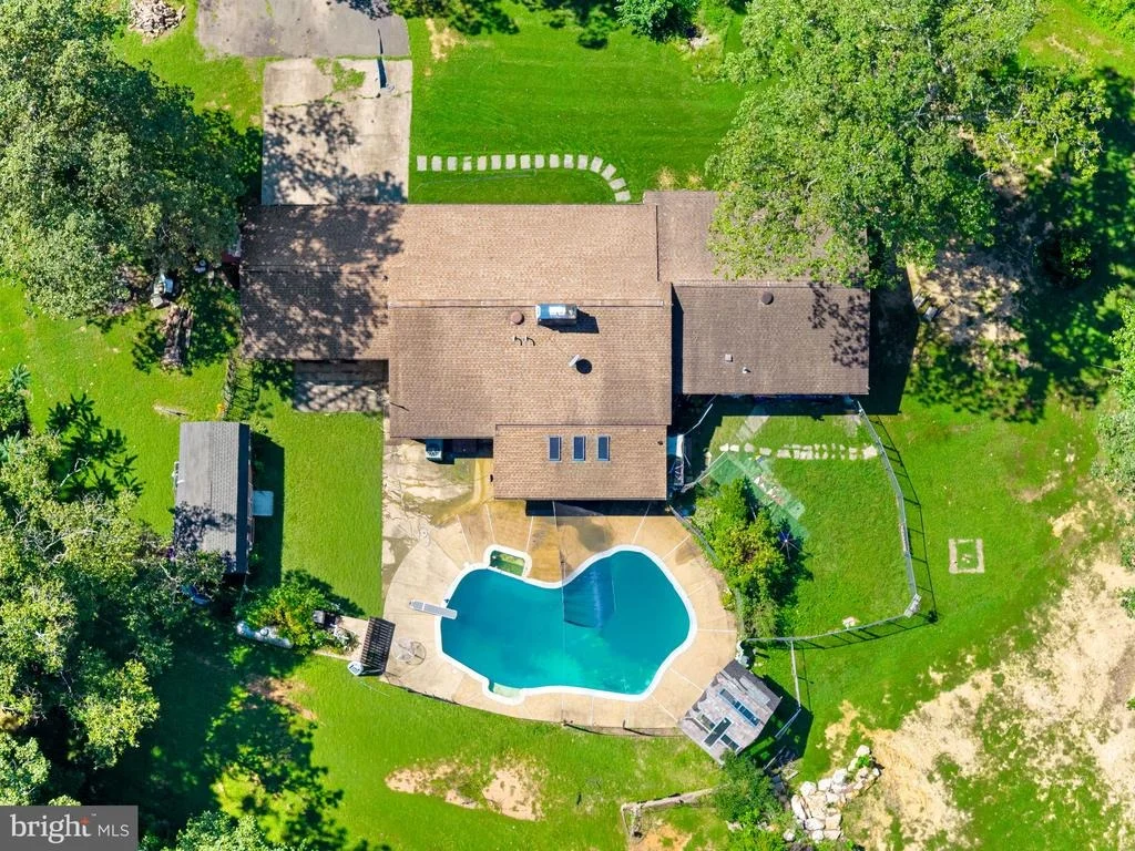 Photo of 6157 WILSON ROAD