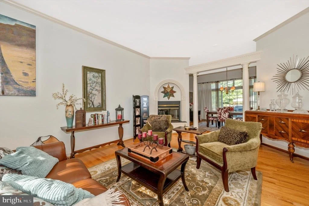Photo of 841 DUNBROOKE COURT