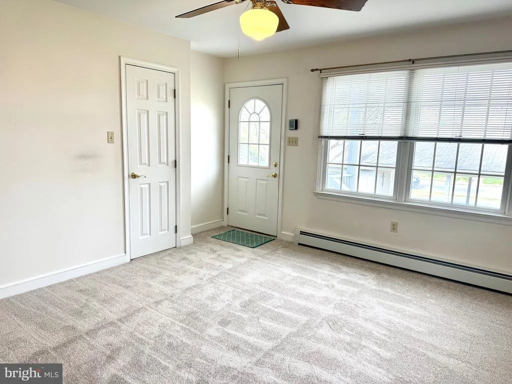 Photo of 9 E 13TH STREET