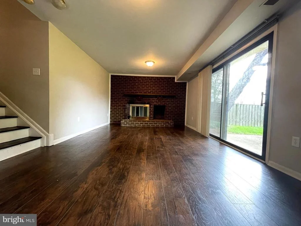 Photo of 1627 NATHAN LANE