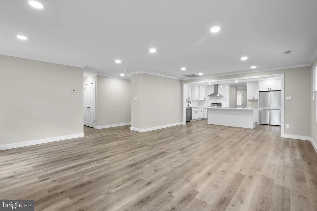 Photo of 12211 MALIN LANE