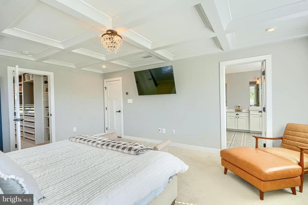 Photo of 2553 HANOVER PIKE