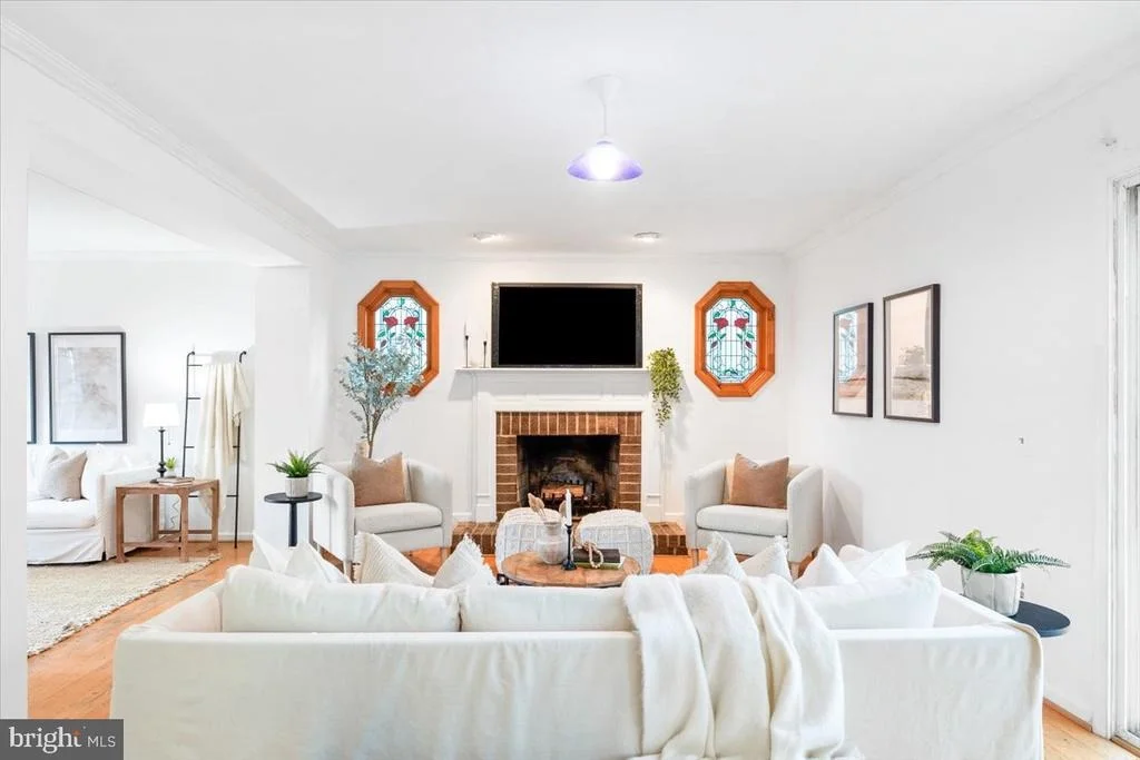 Photo of 4634 FELDSPAR ROAD