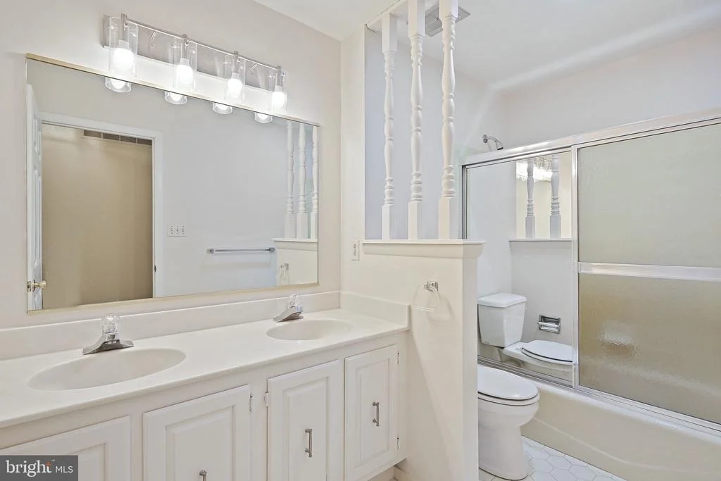 Photo of 5618 MILLWHEEL PLACE
