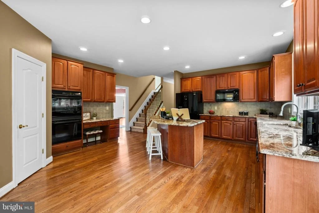 Photo of 4004 MANOR OAKS ROAD