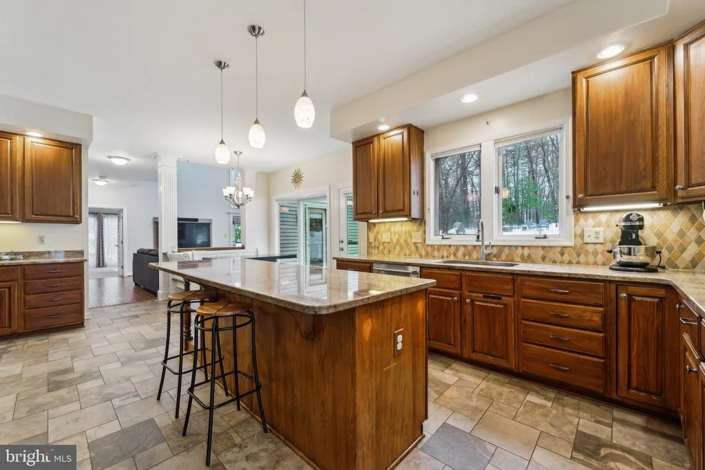 Photo of 10909 FORESTGATE PLACE
