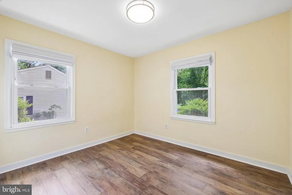 Photo of 1410 KNIGHTS BRIDGE TURN