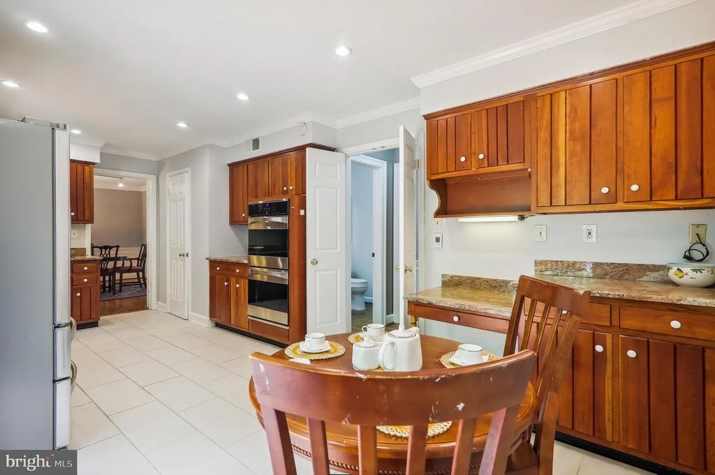 Photo of 8217 WINDSOR VIEW TERRACE
