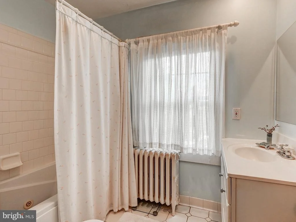 Photo of 326 SAINT DUNSTANS ROAD
