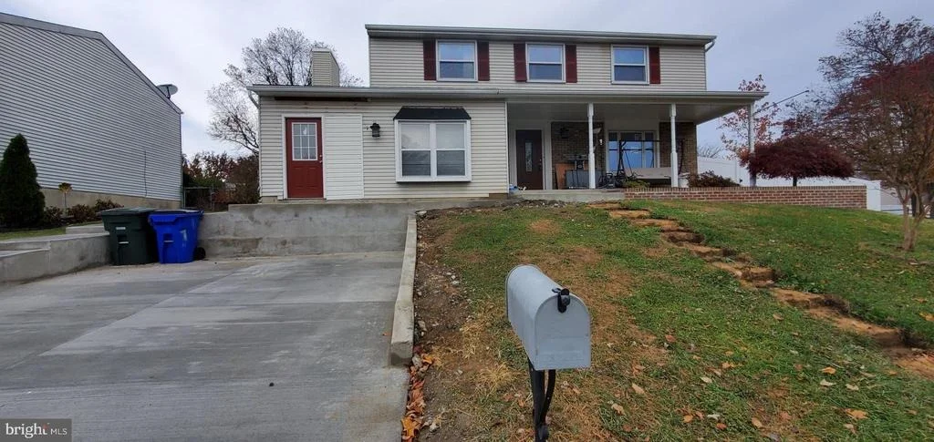 Photo of 1800 LAWNVIEW DRIVE
