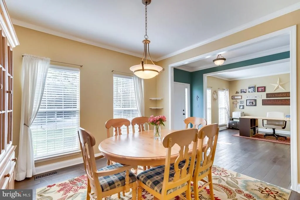 Photo of 17221 PICKWICK DRIVE