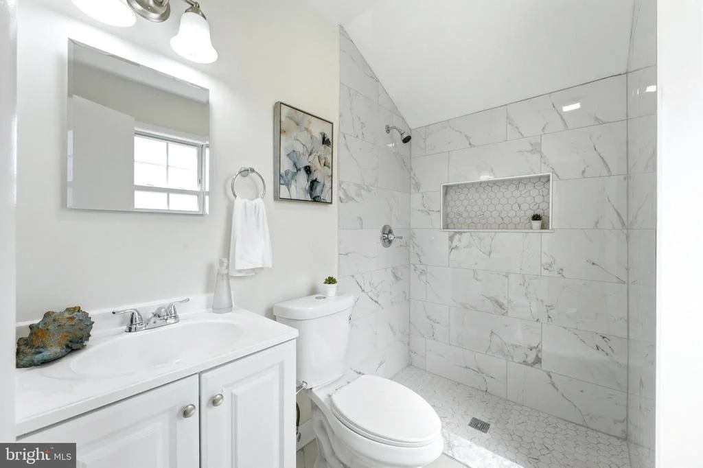 Photo of 1105 CHISWELL LANE
