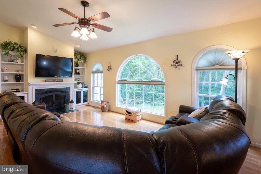 Photo of 4025 BECKYS WAY