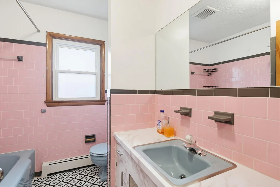 Photo of 715 FRANKLIN AVENUE